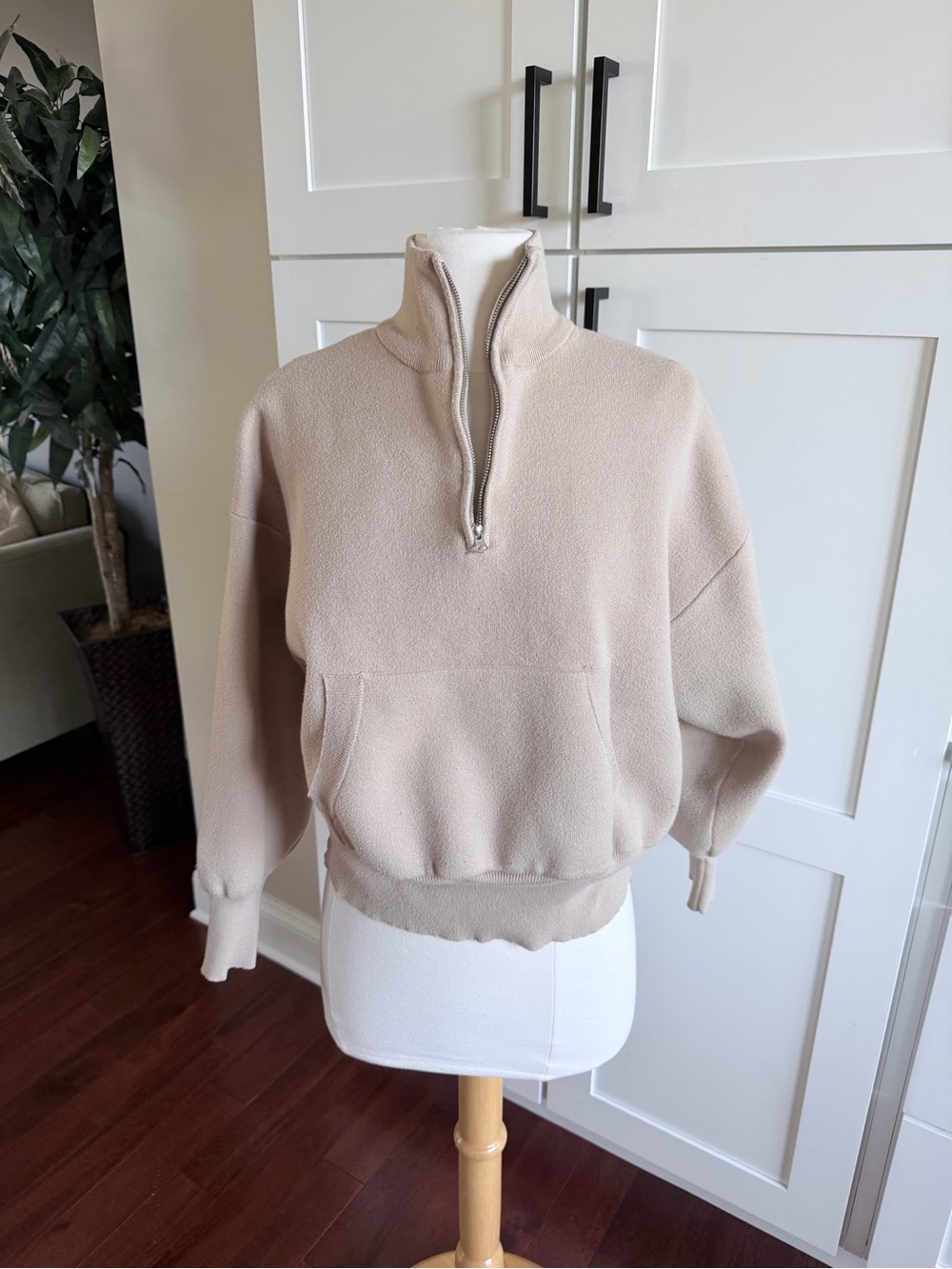 Forever 21 Beige Knit Sweater Quarter Zip Small Cropped